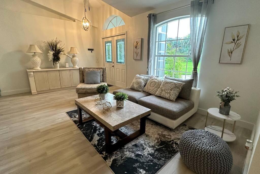 La Finca... Beautiful Countryside Home ! North North Naples 외부 사진